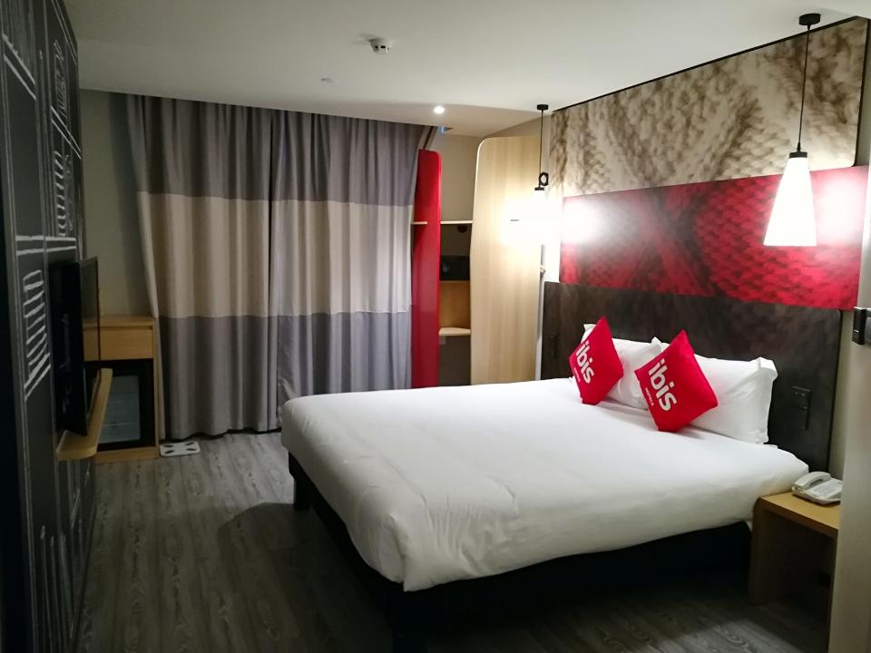 Ibis Guangzhou Yuexiu Park Metro Station Hotel Exterior foto