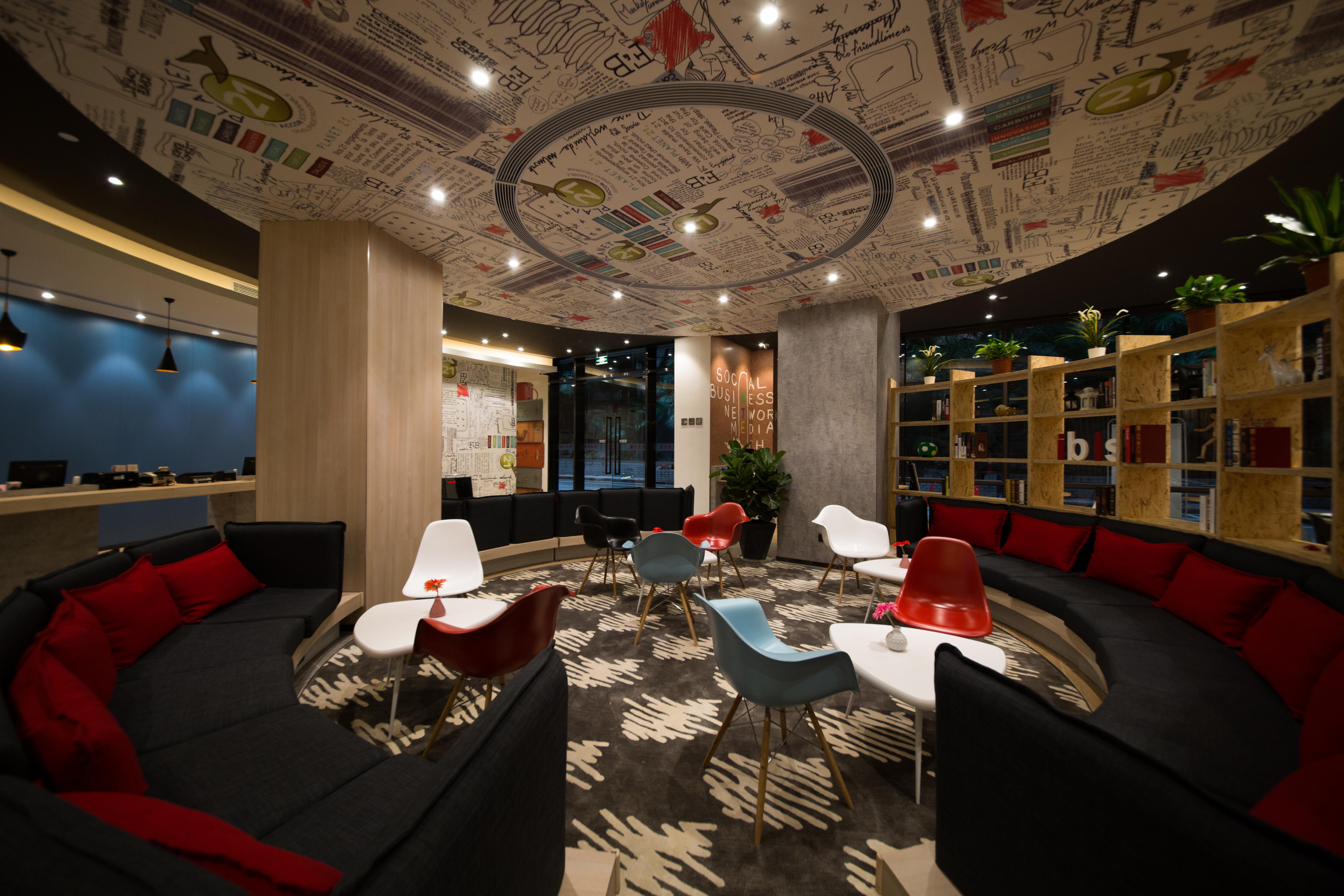 Ibis Guangzhou Yuexiu Park Metro Station Hotel Exterior foto