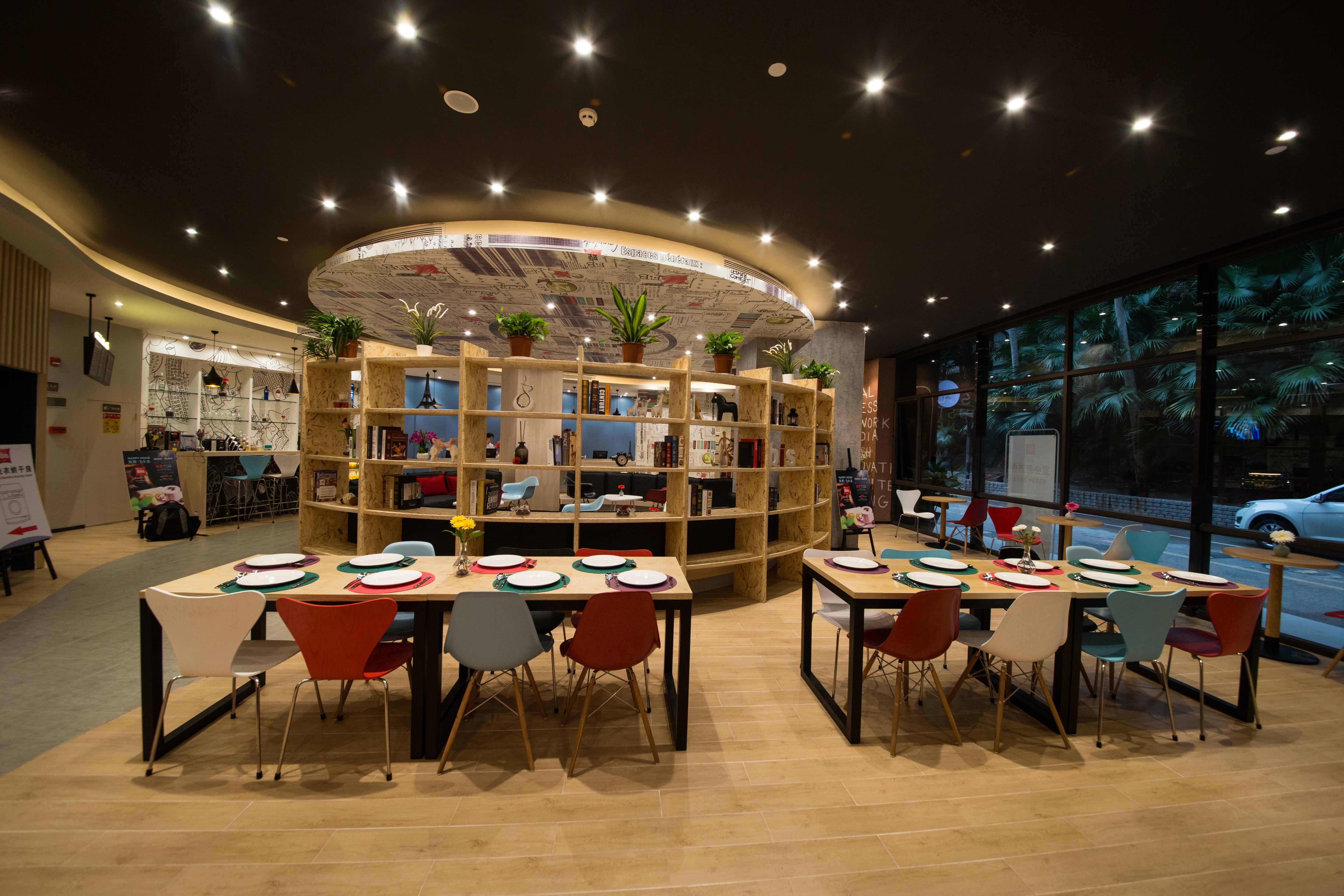 Ibis Guangzhou Yuexiu Park Metro Station Hotel Exterior foto